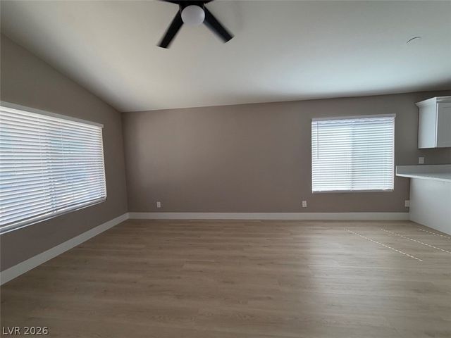 1309 Strike Jumper Court, Las Vegas, NV 89108