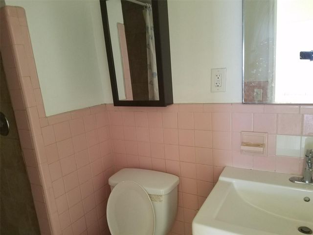 1907 Cleveland Street, Hollywood, FL 33020