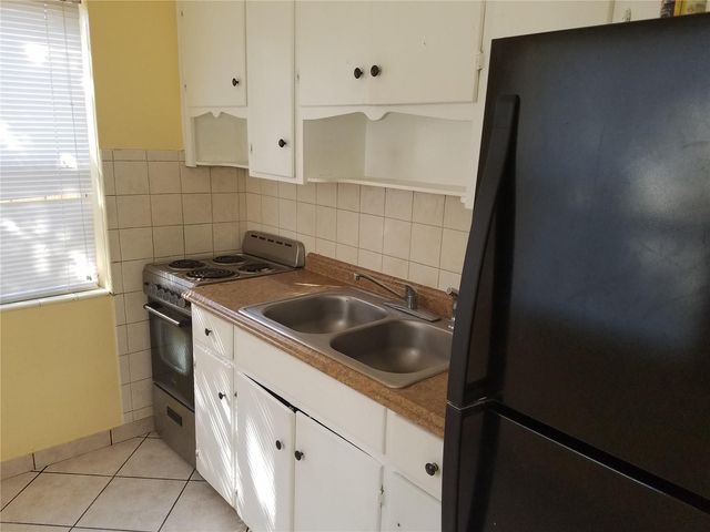 1907 Cleveland Street, Hollywood, FL 33020