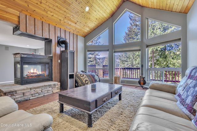 458 Kirby Mtn Rd, Hope, ID 83836