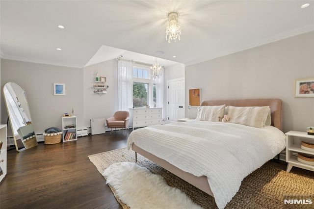 97 Heights Road, Ridgewood, NJ 07450