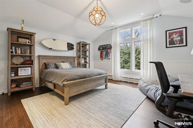 97 Heights Road, Ridgewood, NJ 07450