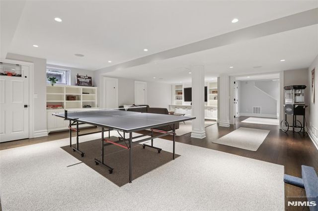 97 Heights Road, Ridgewood, NJ 07450