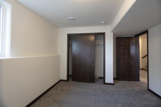 610 STILL WATERS LANE, Plover, WI 54467