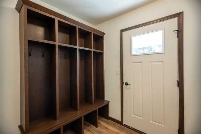 610 STILL WATERS LANE, Plover, WI 54467