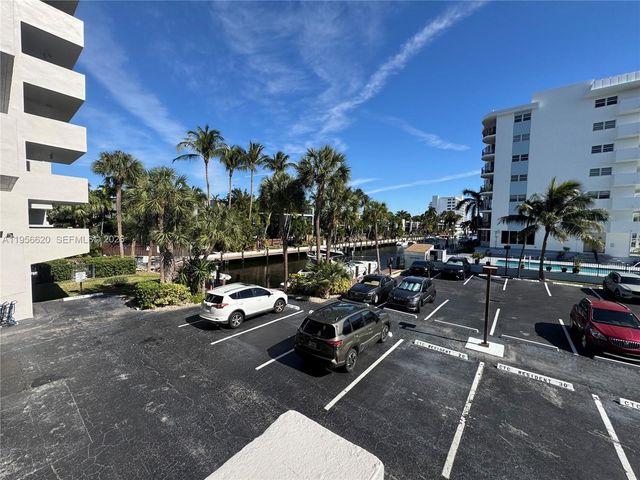 4800 Bayview Dr 206, Fort Lauderdale, FL 33308