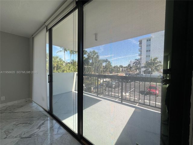 4800 Bayview Dr 206, Fort Lauderdale, FL 33308