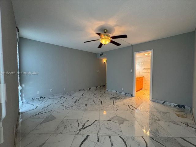 4800 Bayview Dr 206, Fort Lauderdale, FL 33308