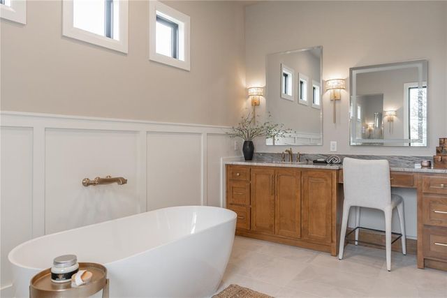 6017 Royal Abbey Court, Edmond, OK 73034