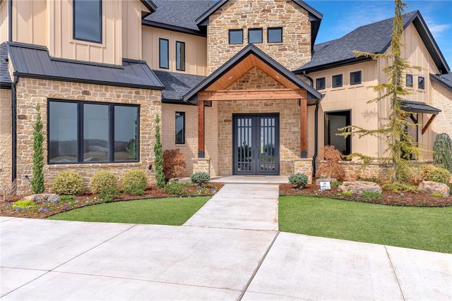 6017 Royal Abbey Court, Edmond, OK 73034