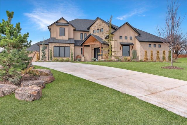 6017 Royal Abbey Court, Edmond, OK 73034