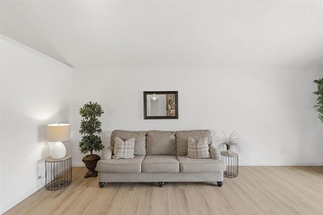 4072 VANET COURT, Orlando, FL 32822