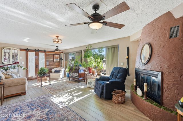 42 E La Grosella, Green Valley, AZ 85614