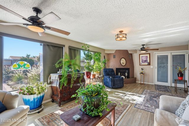 42 E La Grosella, Green Valley, AZ 85614