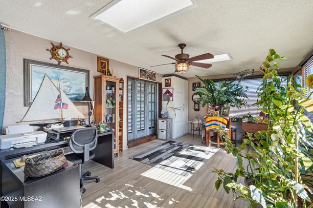 42 E La Grosella, Green Valley, AZ 85614