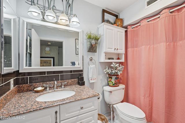 42 E La Grosella, Green Valley, AZ 85614