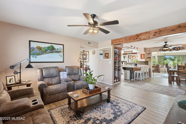 42 E La Grosella, Green Valley, AZ 85614