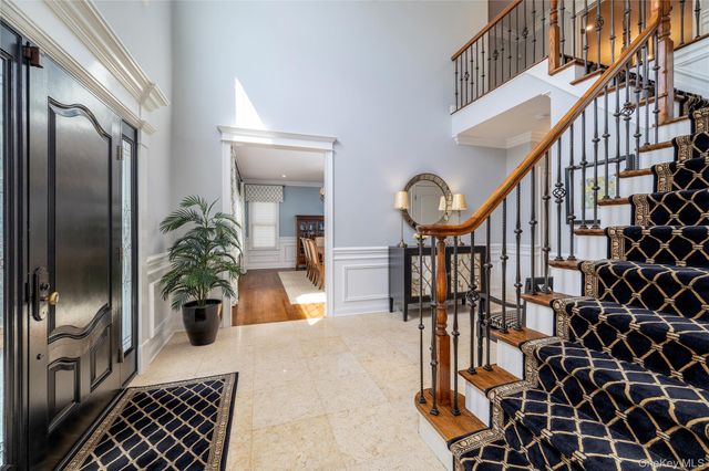121 Harvard Avenue, Rockville Centre, NY 11570
