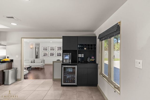 6111 Dillingham Avenue, Shreveport, LA 71106