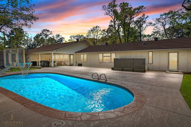 6111 Dillingham Avenue, Shreveport, LA 71106