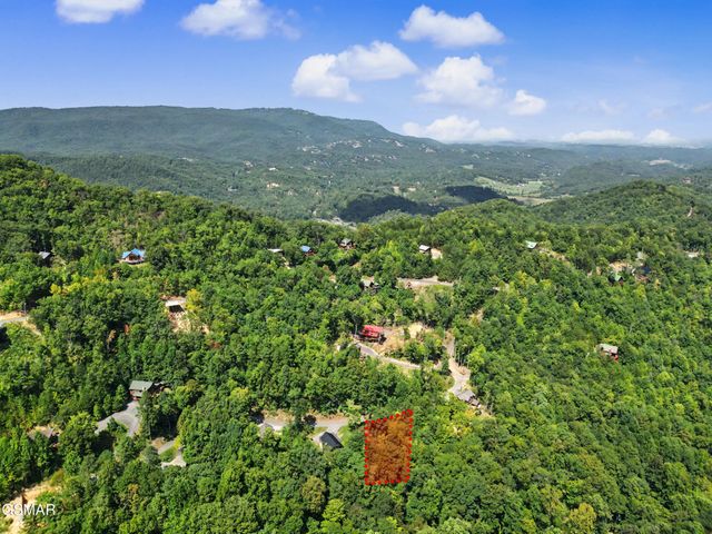 2724 Pine Crest Lane, Sevierville, TN 37862