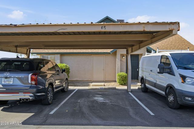 8011 N 49TH Avenue, Glendale, AZ 85302