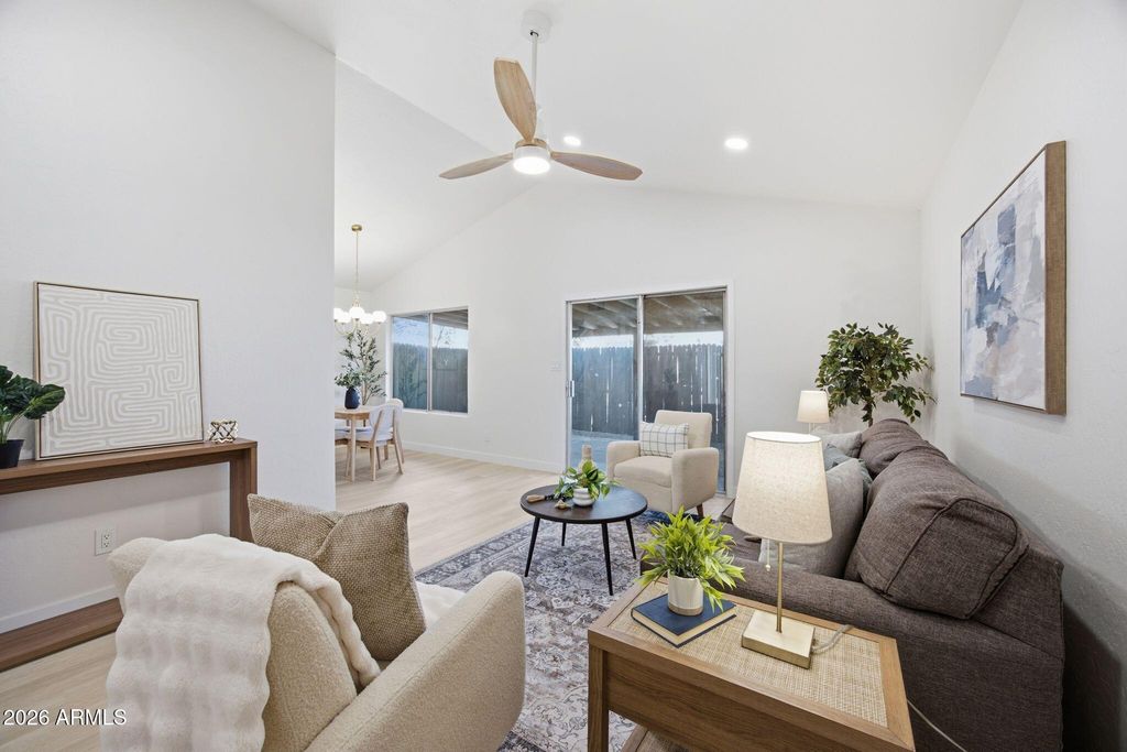 8011 N 49TH Avenue, Glendale, AZ 85302 — photo 4