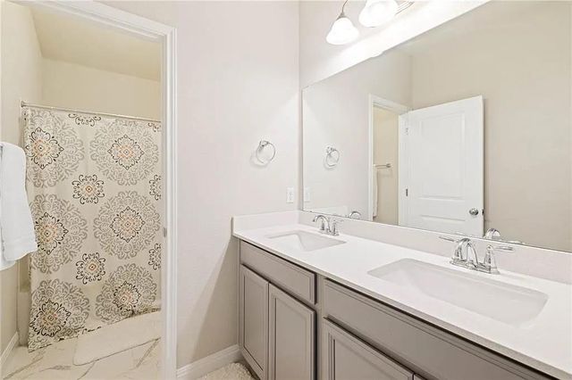 165 Carlina LOOP, Liberty Hill, TX 78642
