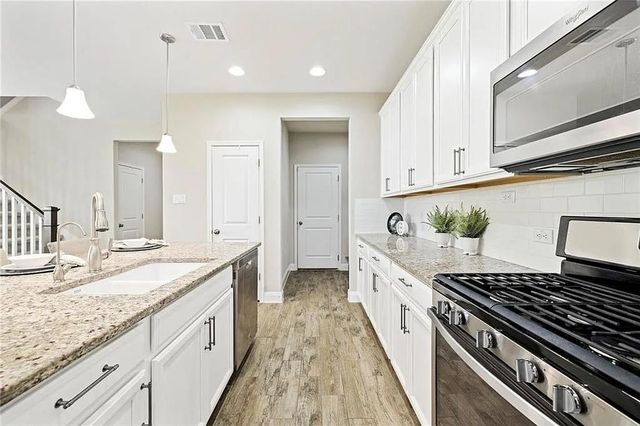 165 Carlina LOOP, Liberty Hill, TX 78642