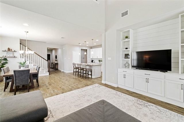 165 Carlina LOOP, Liberty Hill, TX 78642