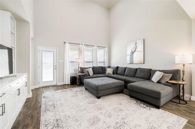 165 Carlina LOOP, Liberty Hill, TX 78642