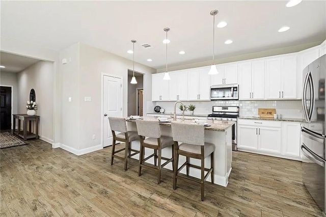 165 Carlina LOOP, Liberty Hill, TX 78642