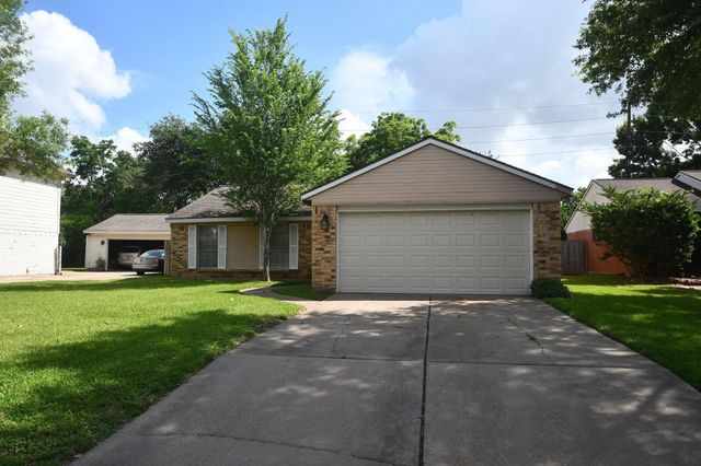 2411 Country Place Drive, Richmond, TX 77406