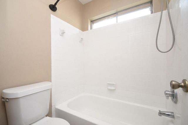 2411 Country Place Drive, Richmond, TX 77406