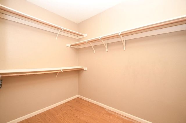 2411 Country Place Drive, Richmond, TX 77406