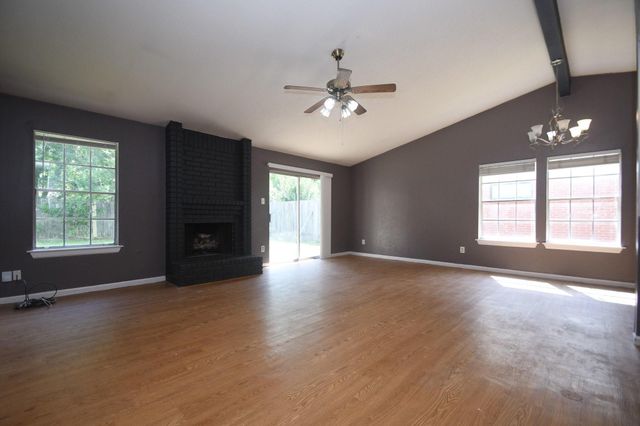 2411 Country Place Drive, Richmond, TX 77406