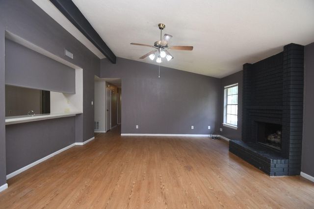 2411 Country Place Drive, Richmond, TX 77406