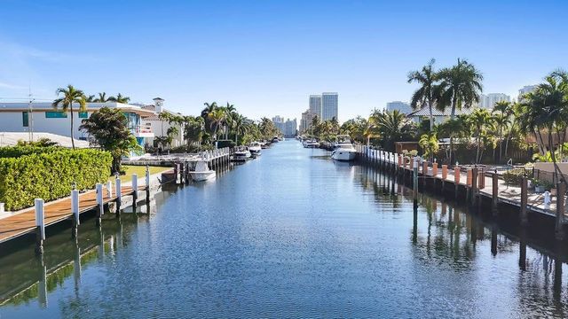 2400 Barcelona Drive, Fort Lauderdale, FL 33301