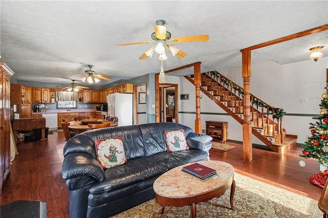 90 Wiley Drive, Douglasville, GA 30134