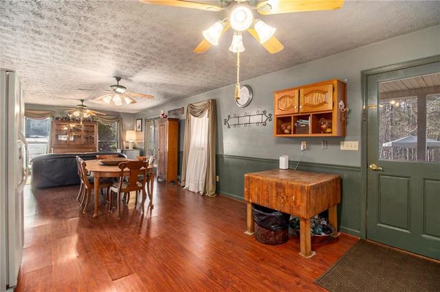 90 Wiley Drive, Douglasville, GA 30134