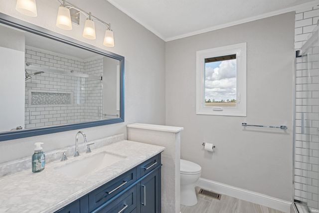 4078 W 100 N Road, Kokomo, IN 46901