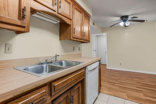 12739 W 110th Terrace, Overland Park, KS 66210