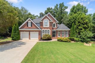 4303 Summit Oaks Lane NE, Roswell, GA 30075