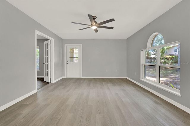 809 DEER GLEN COURT, Fruitland Park, FL 34731