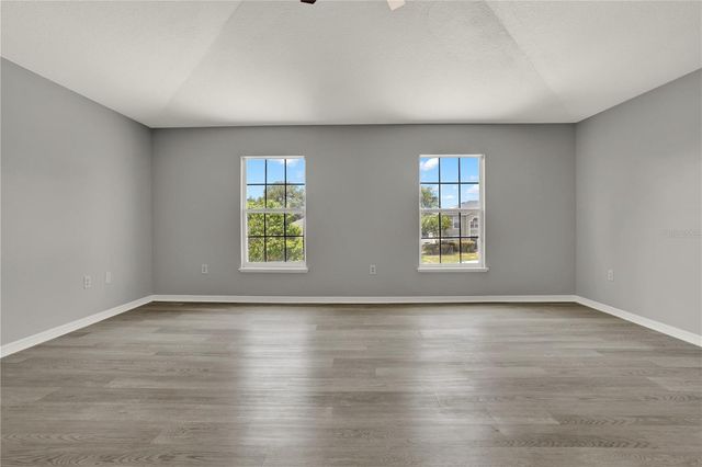 809 DEER GLEN COURT, Fruitland Park, FL 34731