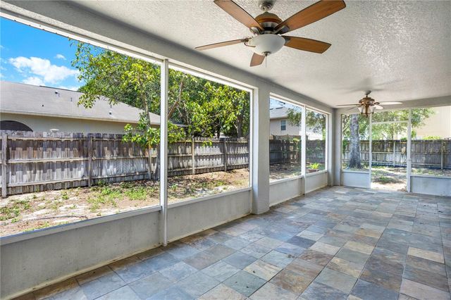 809 DEER GLEN COURT, Fruitland Park, FL 34731