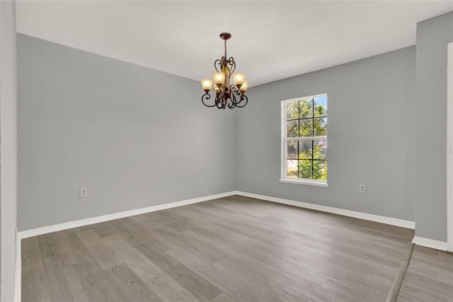 809 DEER GLEN COURT, Fruitland Park, FL 34731