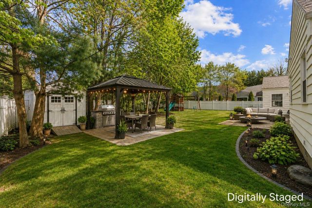 50 Wilmot Road, New Rochelle, NY 10804