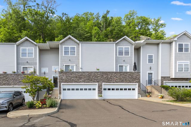 48 Stetson Place 48, Danbury, CT 06811