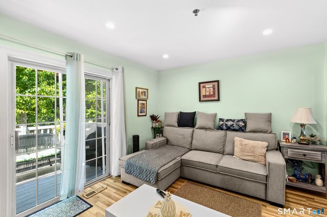 48 Stetson Place 48, Danbury, CT 06811